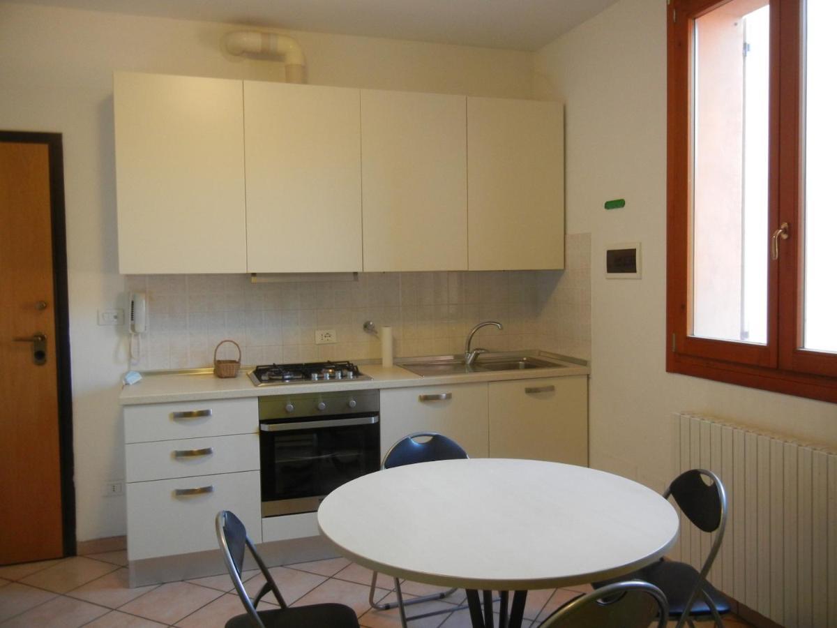 Casa Vacanze Medicina Bagian luar foto